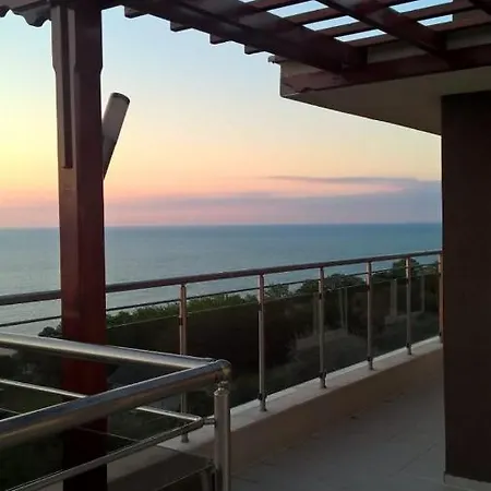 Apartment Byla Terrace - Sea View